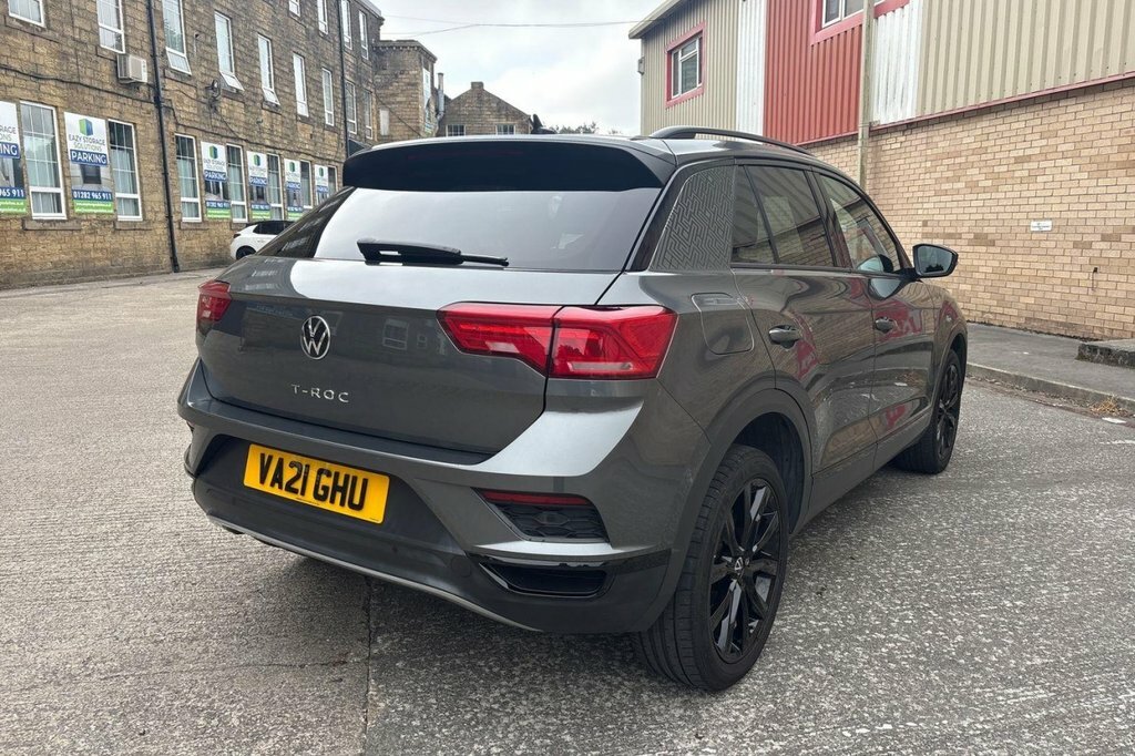 Volkswagen T-Roc Active Grey #25