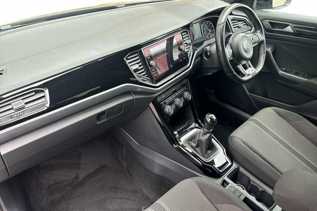 Volkswagen T-Roc Active Grey #9