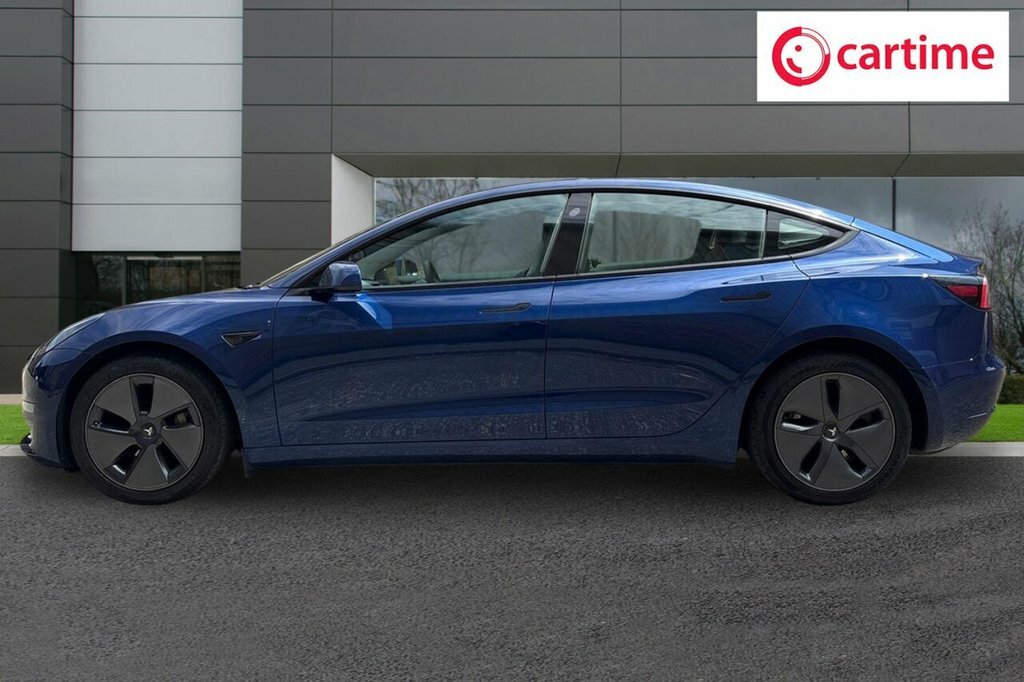 Tesla Model 3 Saloon Blue #3