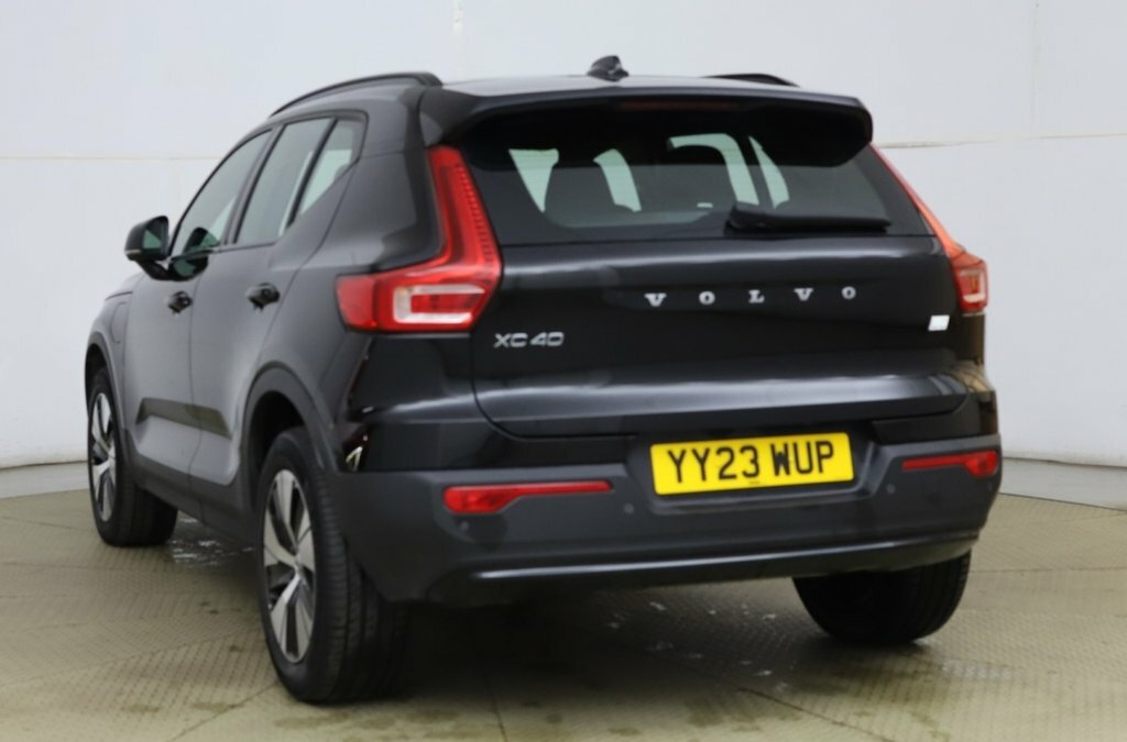 Volvo XC40 1.5L Plus Black #5