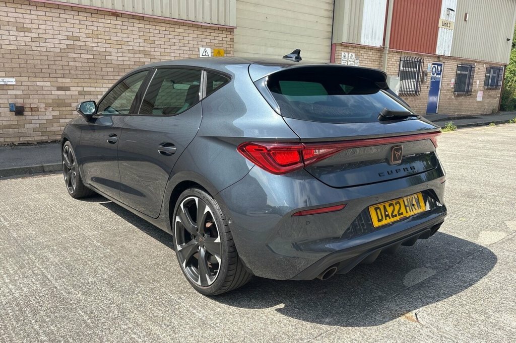 Cupra Leon Vz1 2.0 Tsi 245 7-Speed Grey #31