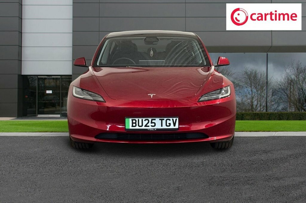 Tesla Model 3 Saloon BU25TGV Red #4
