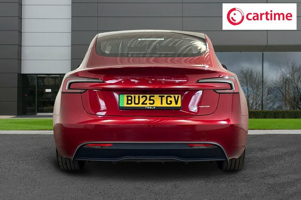 Tesla Model 3 Saloon BU25TGV Red #5