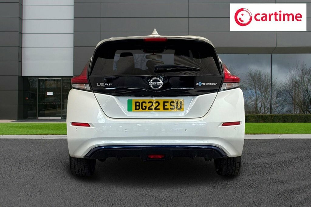 Nissan Leaf Hatchback BG22ESU White #5