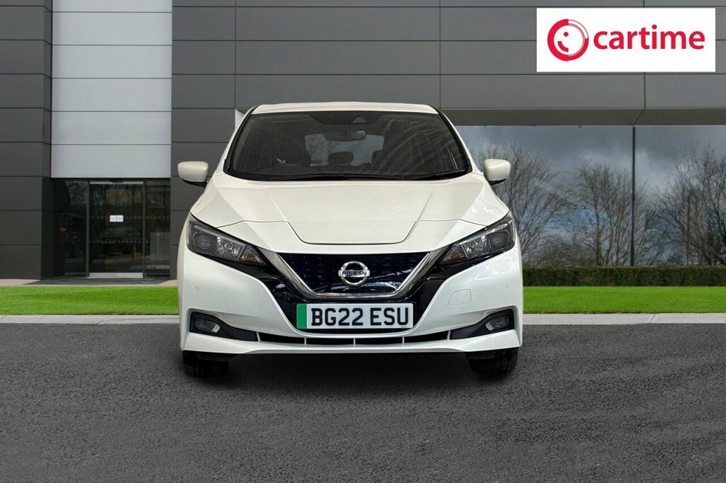 Nissan Leaf Hatchback BG22ESU White #4