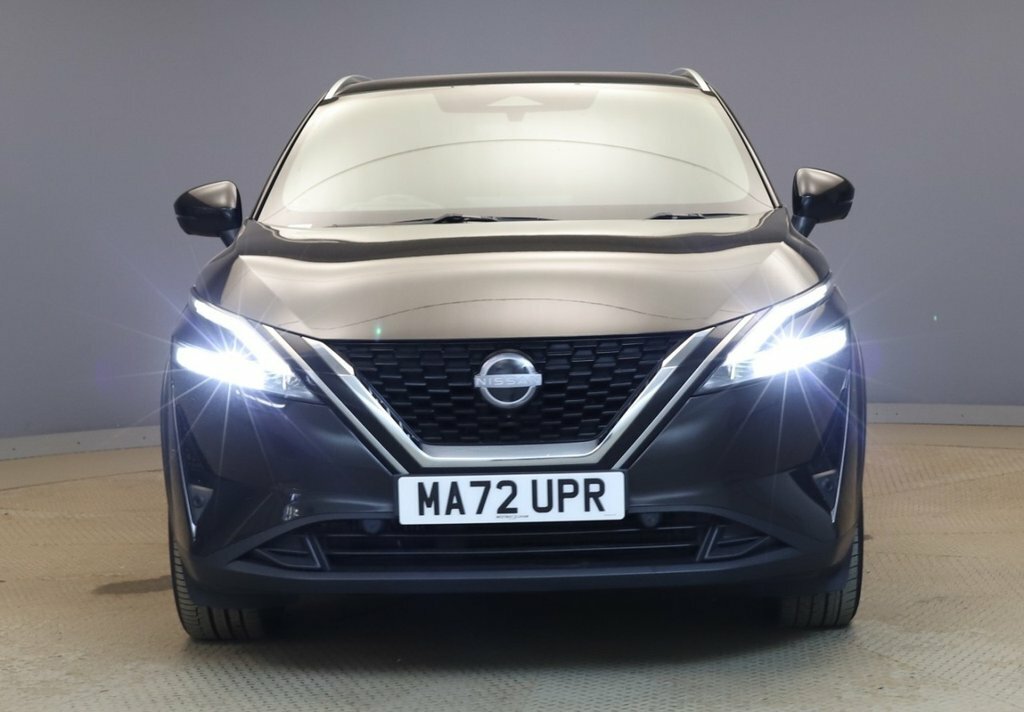 Nissan Qashqai 1.3L Tekna Black #3
