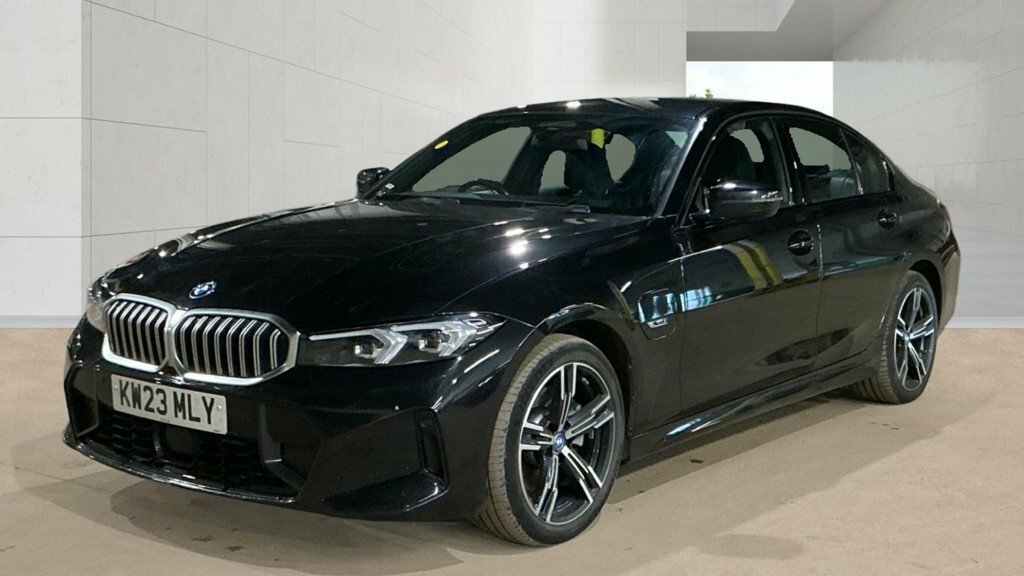 BMW 3 Series 2L M Sport Black #2