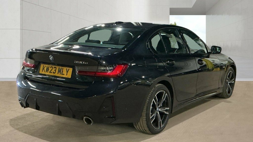 BMW 3 Series 2L M Sport Black #3