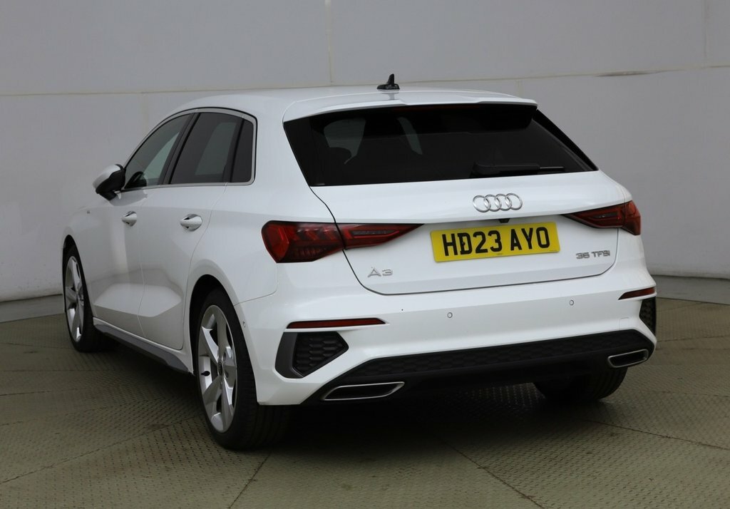 Audi A3 1L S Line White #5