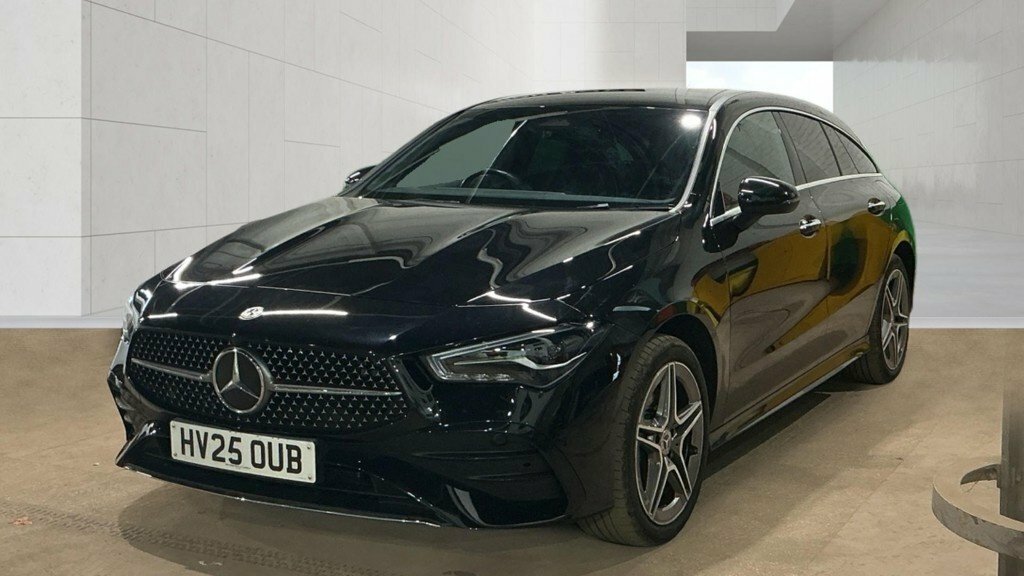 Mercedes-Benz CLA Class 1.3L Amg Line Black #2