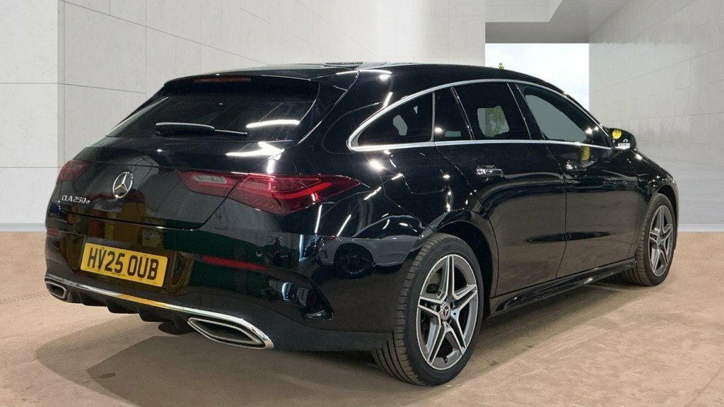 Mercedes-Benz CLA Class 1.3L Amg Line Black #3