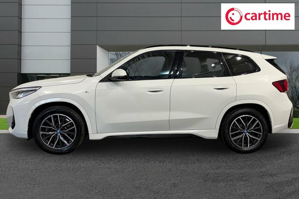 BMW iX1 Suv White #3