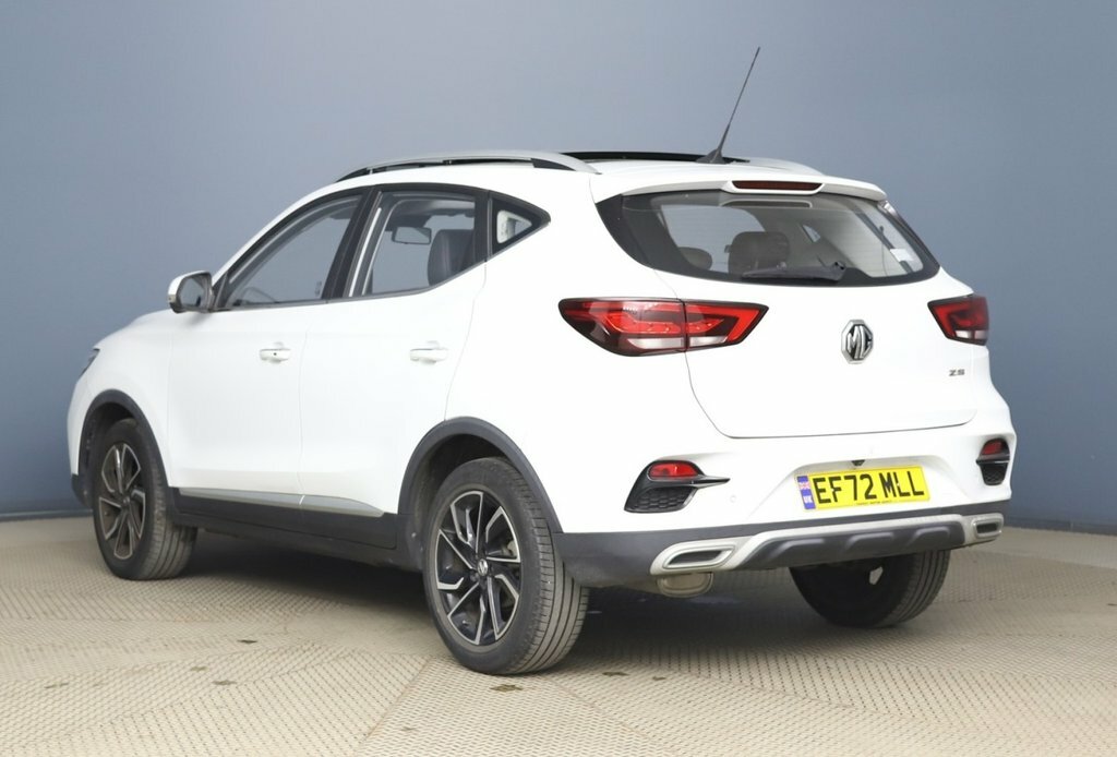 MG ZS 1L Exclusive White #5