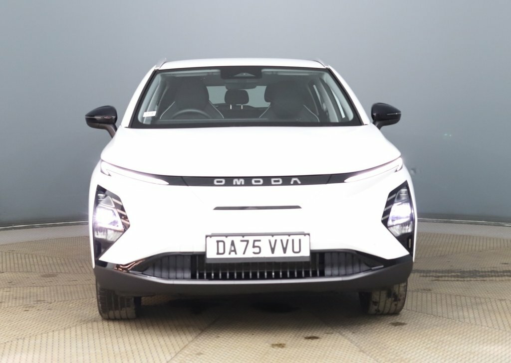 Omoda E5 Suv White #3