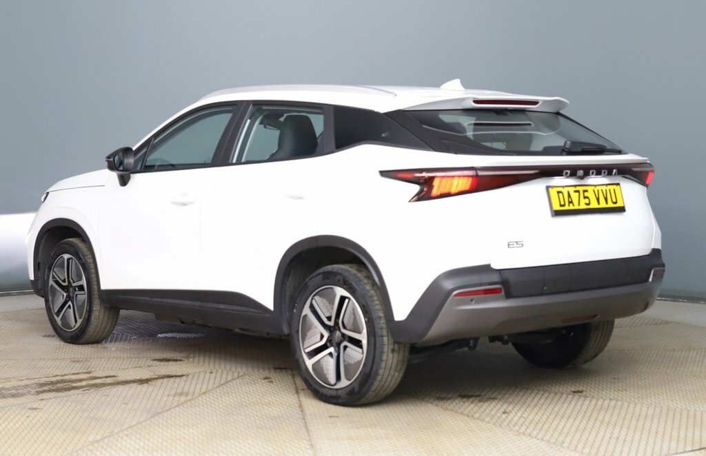 Omoda E5 Suv White #5