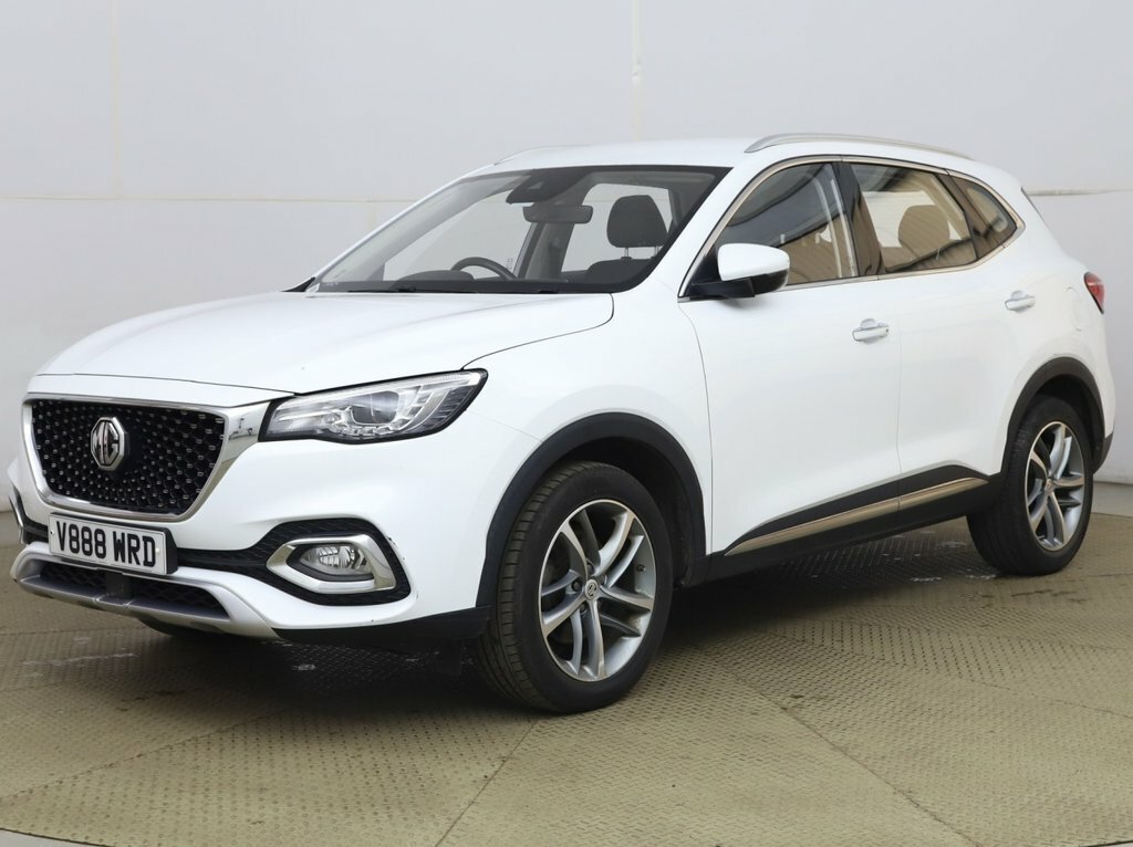 MG HS 1.5L Excite White #2