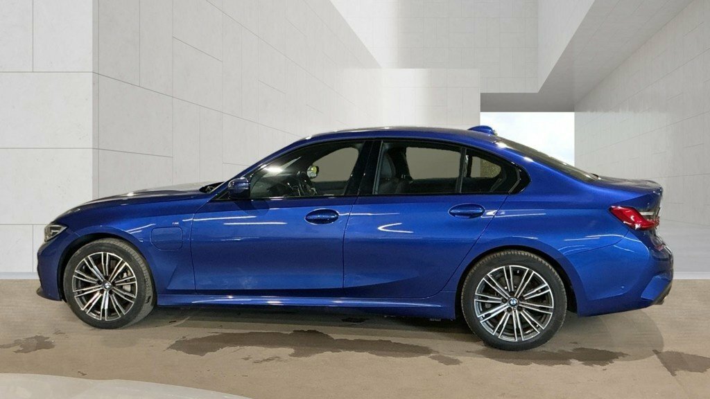 BMW 3 Series 2L M Sport Blue #6