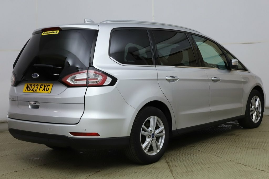 Ford Galaxy 2L Titanium Silver #2