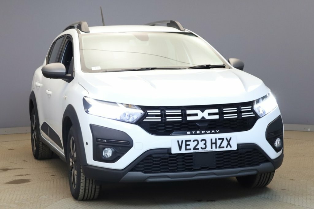 Dacia Sandero Stepway 1L Journey White
