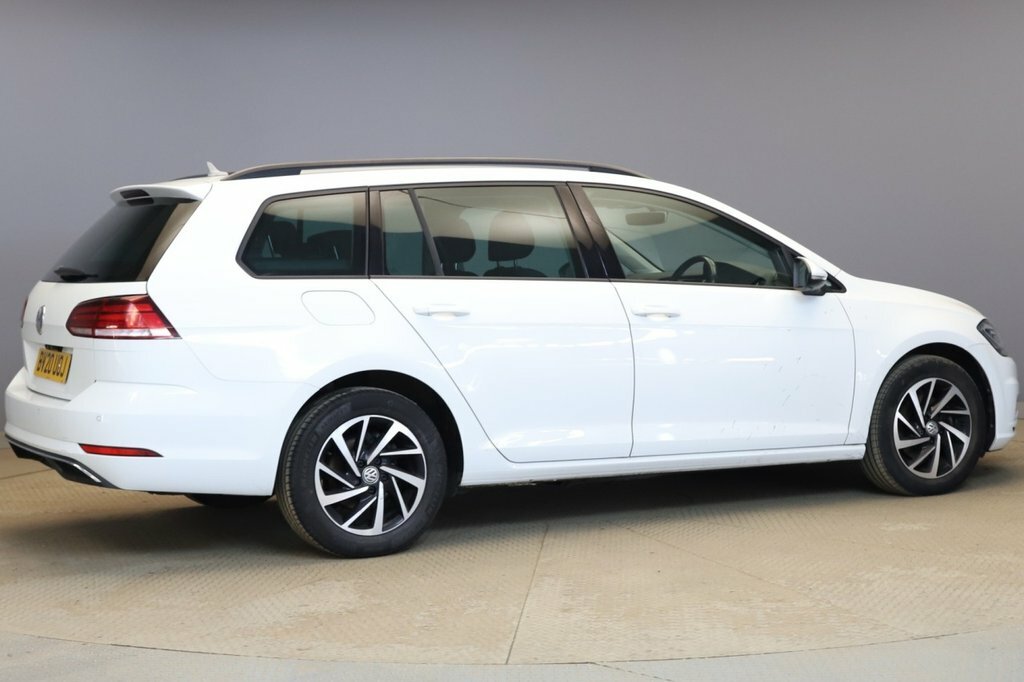 Volkswagen Golf 1L Match Edition White #6