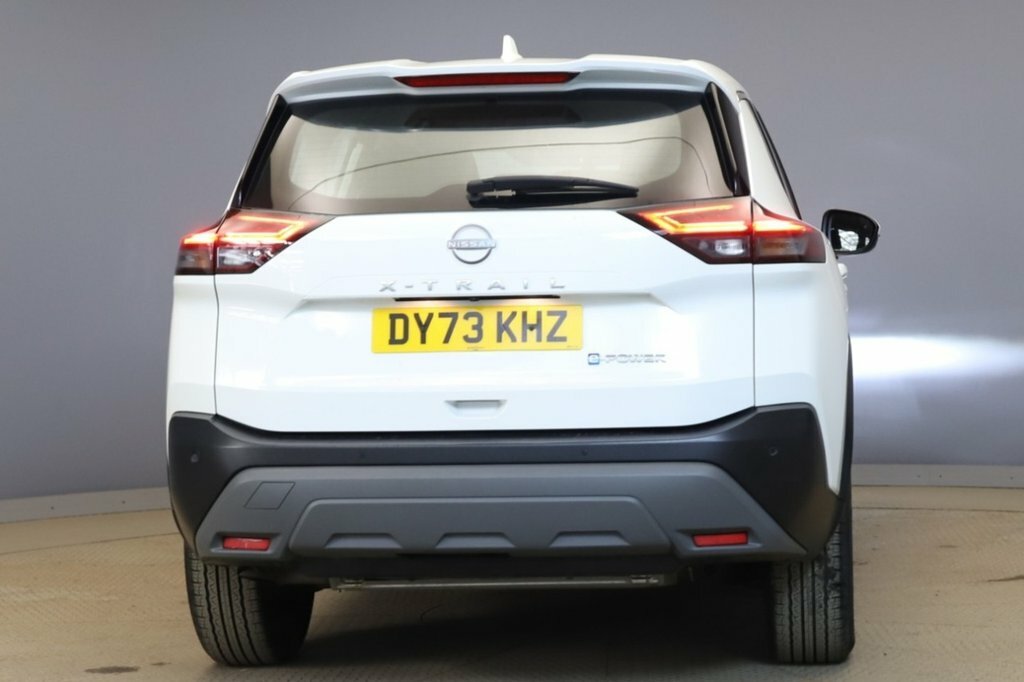 Nissan X-Trail 1.5L Acenta Premium White #4