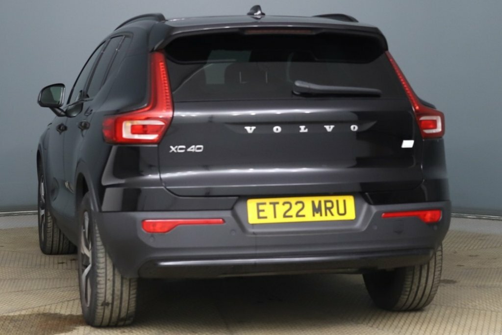 Volvo XC40 1.5L Plus Black #5
