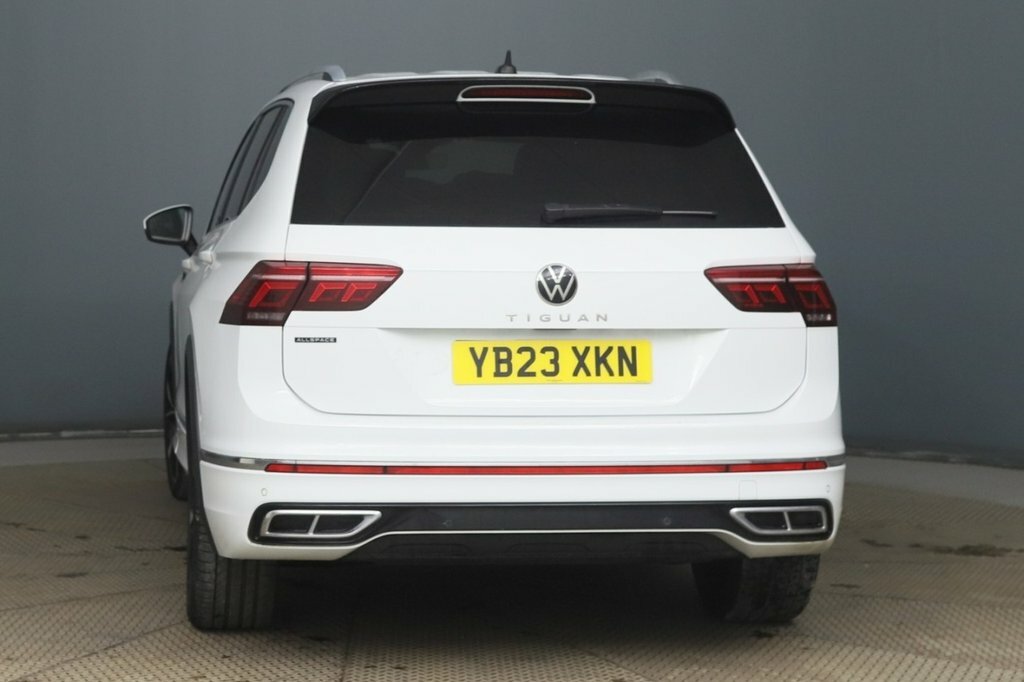 Volkswagen Tiguan Allspace 1.5L R-line White #6