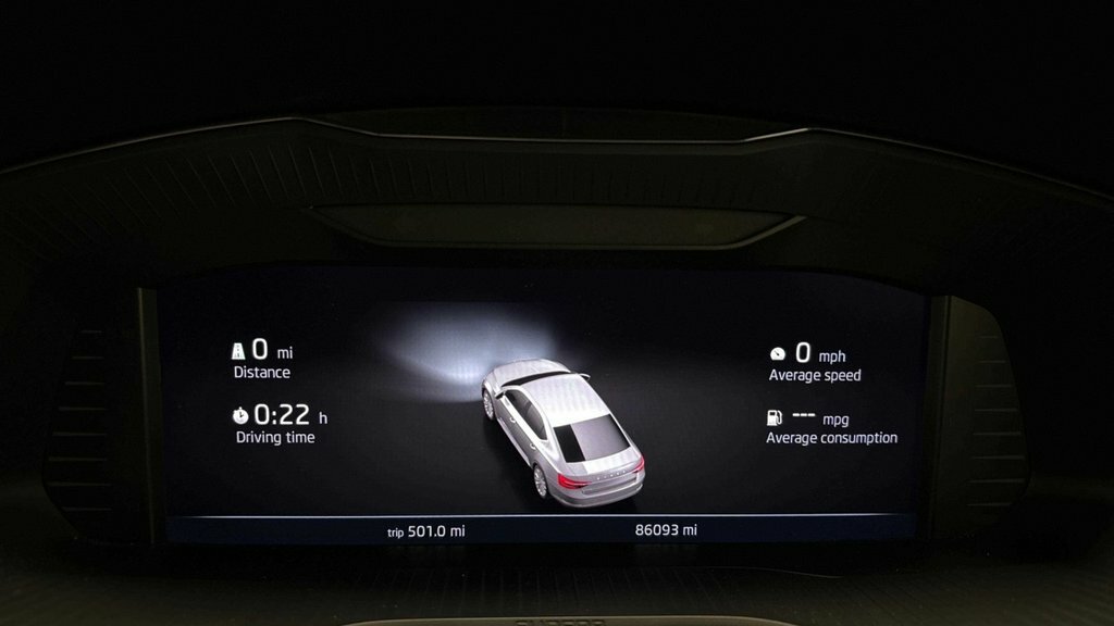 Skoda Superb Superb Se L Tdi White #8
