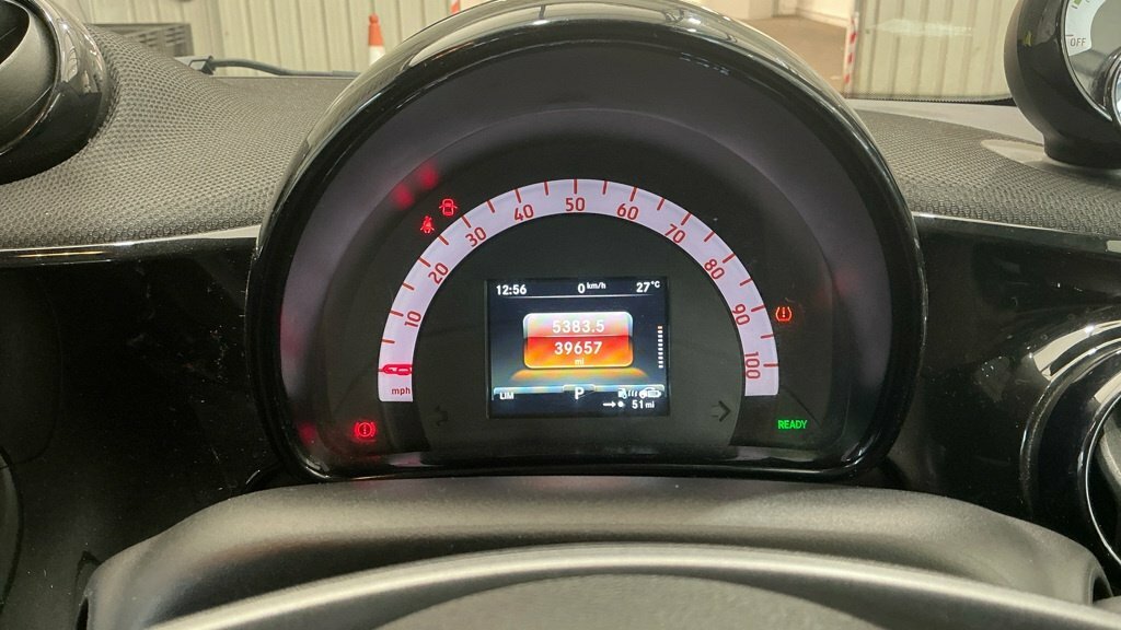 Smart Fortwo Coupe Eq Fortwo Pulse Premium White #12
