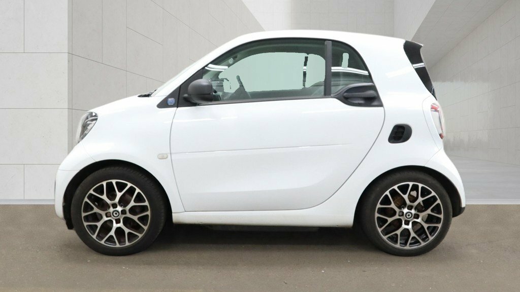 Smart Fortwo Coupe Coupe White #6