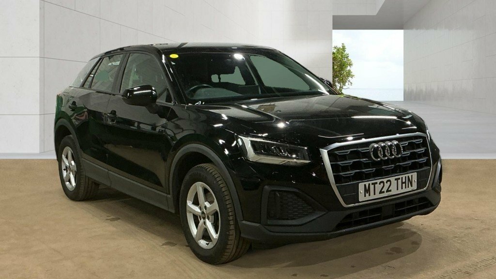 Audi Q2 1L Technik Black