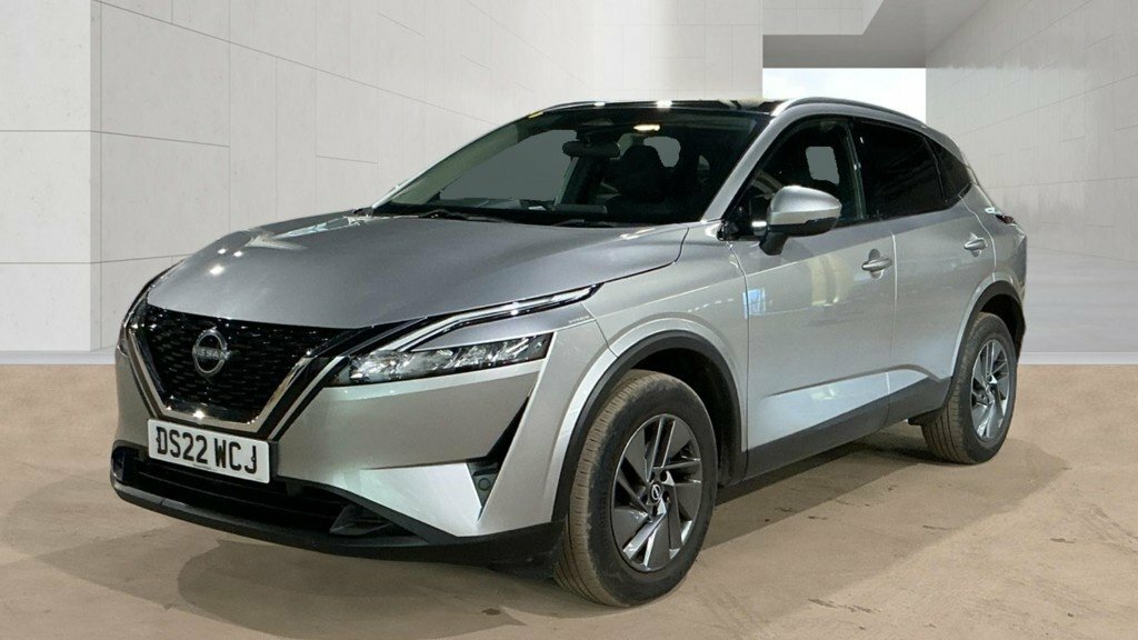 Nissan Qashqai 1.3L Acenta Premium Silver #2