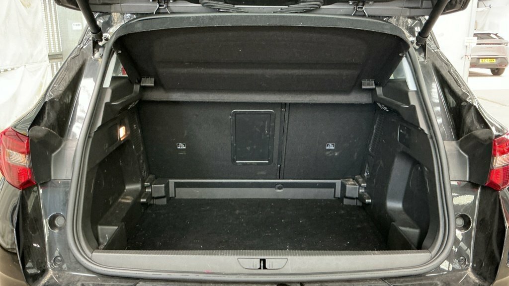 Vauxhall Grandland X Sri Nav Grey #13
