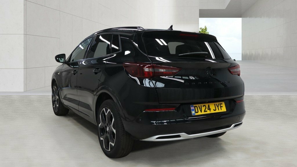 Vauxhall Grandland X 1.2L Ultimate Black #4