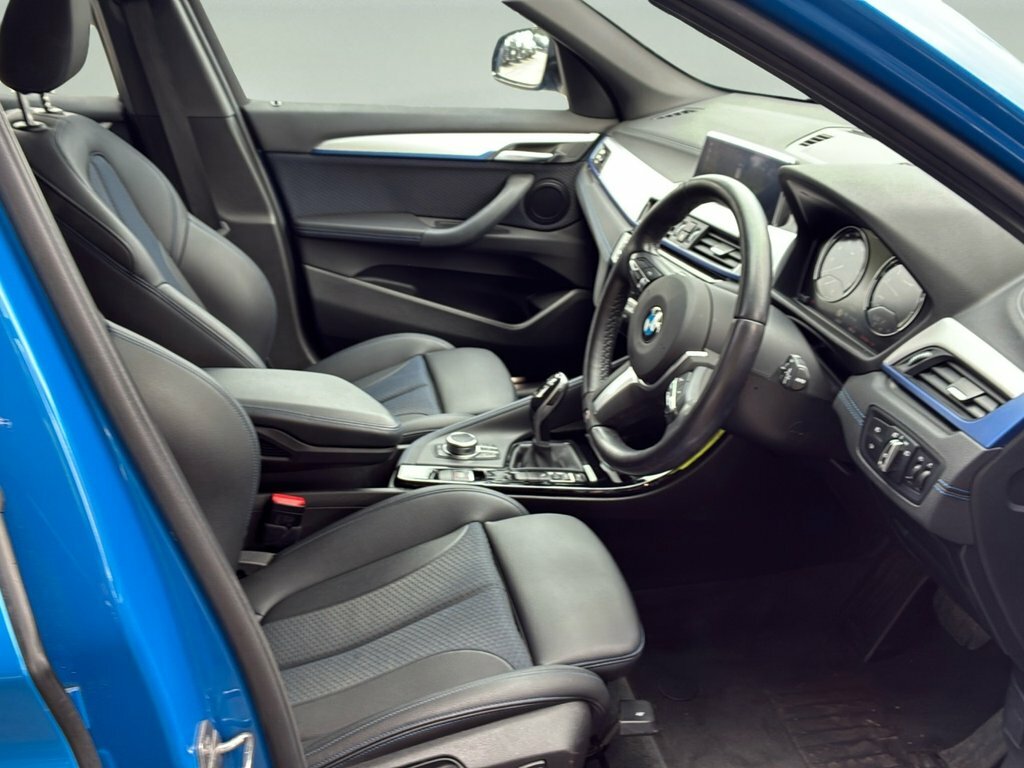 BMW X1 1.5L M Sport Blue #5