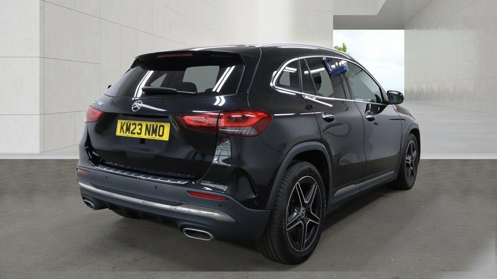 Mercedes-Benz GLA Class 1.3L Amg Line Black #3