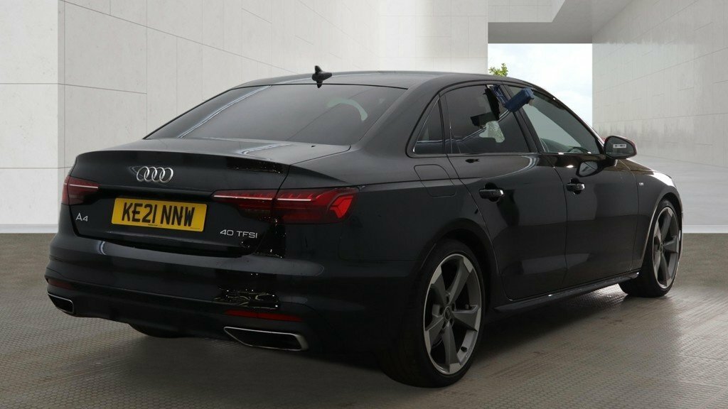 Audi A4 2L Black Edition Black #3