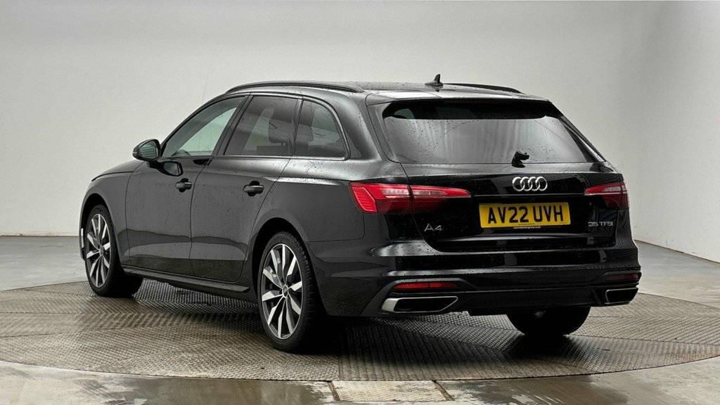 Audi A4 Avant 2L Sport Edition Black #2