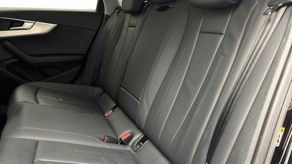 Audi A4 Avant 2L Sport Edition Black #6