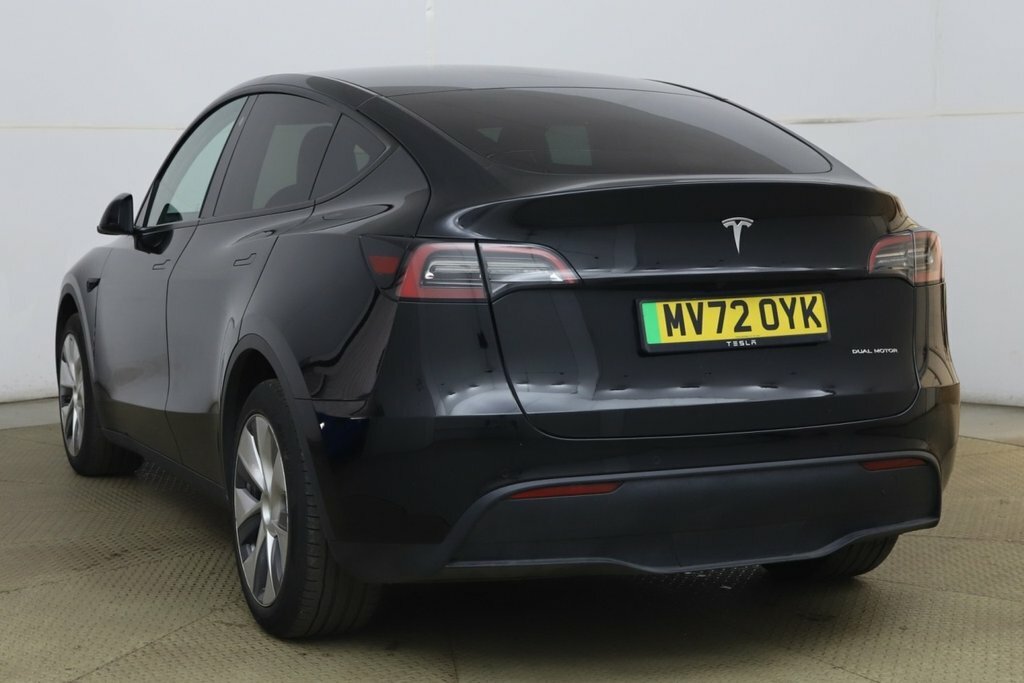 Tesla Model Y Suv Black #5