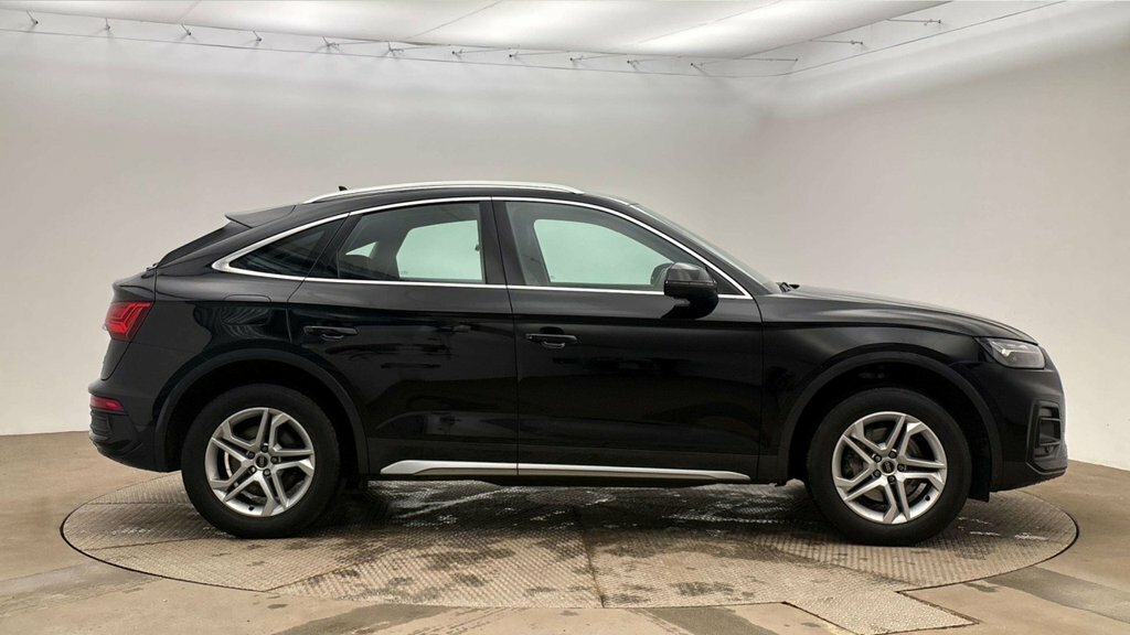Audi Q5 2L Sport Black #3