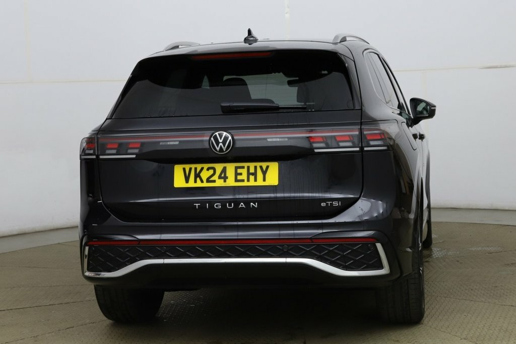 Volkswagen Tiguan 1.5L R-line Black #6