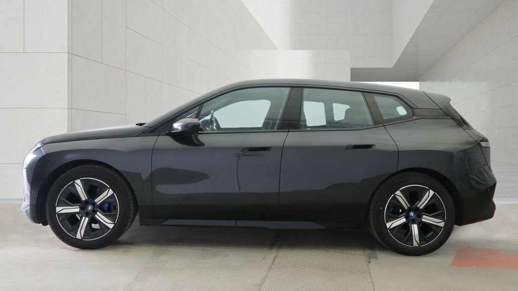 BMW iX Suv Grey #6