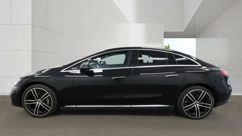 Mercedes-Benz EQE Saloon Black #6