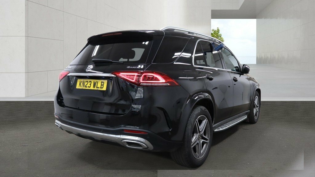 Mercedes-Benz GLE Class 2L Amg Line Black #3