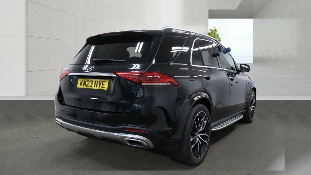Mercedes-Benz GLE Class 2L Amg Line Black #3