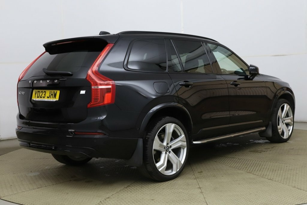 Volvo XC90 2L Ultimate Dark Black #6