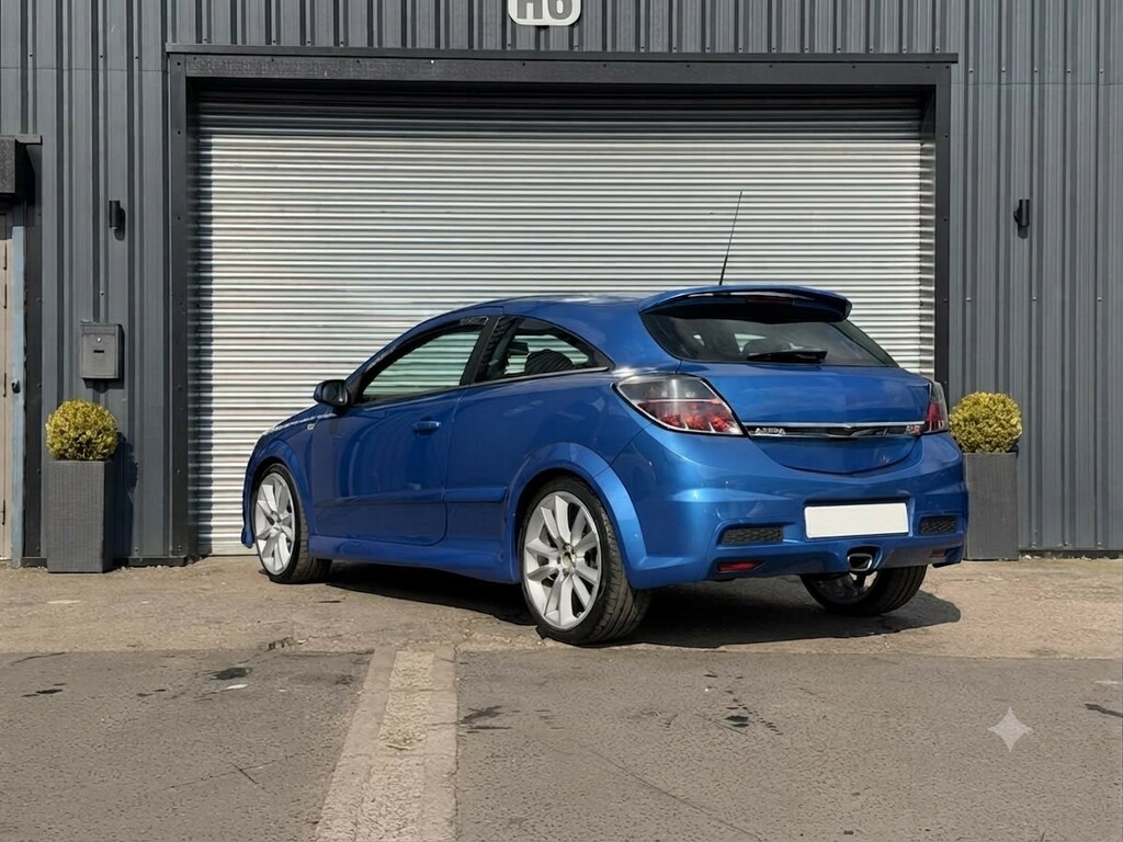 Vauxhall Astra Hatchback 2.0 I 16V Vxr 2006 Blue #6