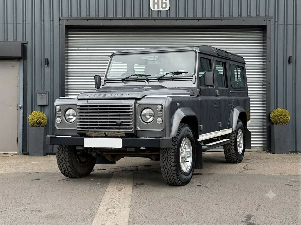 Land Rover Defender 110 2.2 Tdci Xs Grey #2