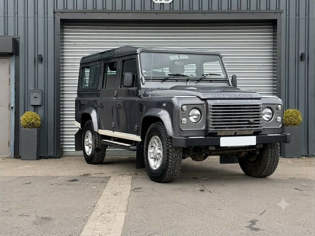 Land Rover Defender 110 2.2 Tdci Xs Grey #4